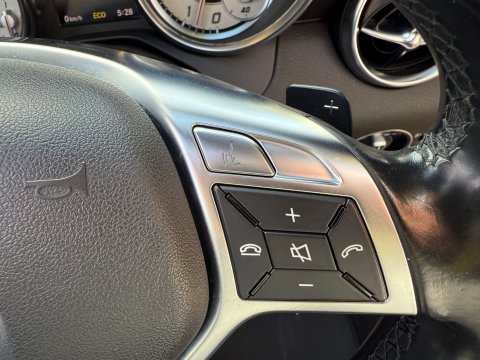 Mercedes-Benz SLK 3.5 SLK350 AMG Sport BlueEfficiency Auto 2dr 14