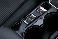 Peugeot 208 PURETECH GT S/S 33