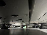 Aston Martin Vanquish V12 S 88