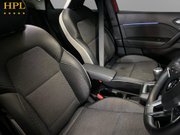 Renault Captur 1.0 TCe techno SUV 5dr Petrol Manual Euro 6 (s/s) (90 ps) Alloys - Air Con 11
