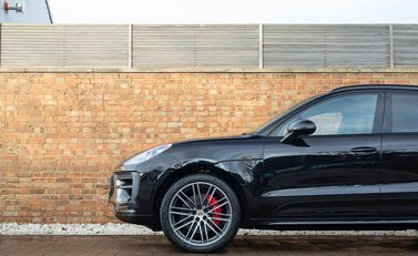 Porsche Macan GTS 27