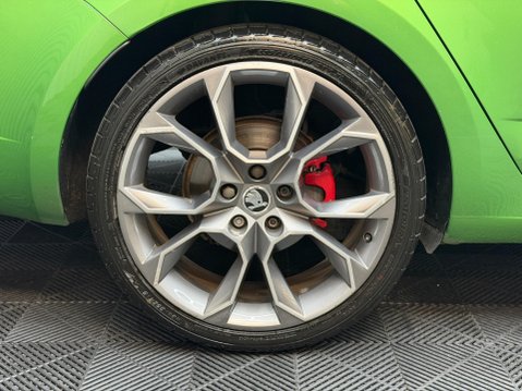 Skoda Octavia 2.0 TDI vRS DSG Euro 6 (s/s) 5dr 29