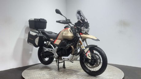 Moto Guzzi V85 TT 850 2021 ONLY 11K HISTORY FULL LUGGAGE ADVENTURE BIKE 3