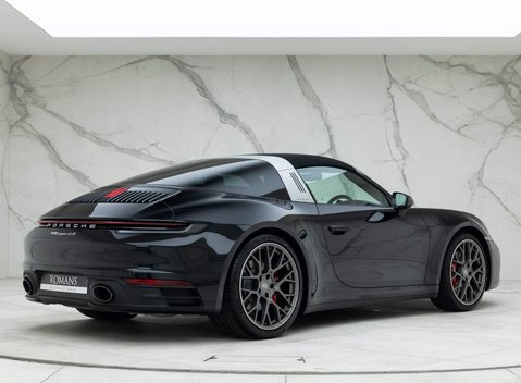Porsche 911 Targa 4S (992) 24