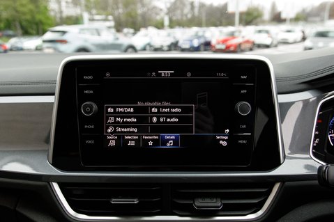 Volkswagen T-Roc STYLE TSI DSG 22