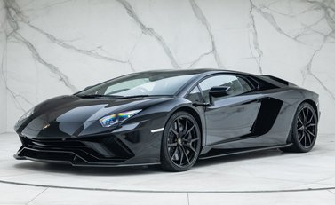 Lamborghini Aventador S LP 740-4 1
