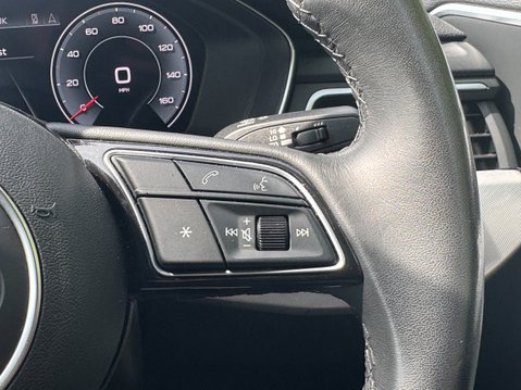 Audi A4 2.0 TFSI 40 Sport Edition Saloon 4dr Petrol S Tronic Euro 6 (s/s) (204 ps) 15
