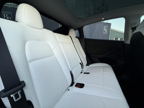 Tesla Model Y (Dual Motor) Performance SUV 5dr Electric Auto 4WDE (426 bhp) 26