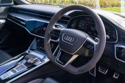Audi RS6 4.0 TFSI V8 Performance Carbon Vorsprung Estate 5dr Petrol Tiptronic quattr 13
