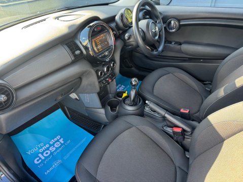 Mini Hatch ONE 35