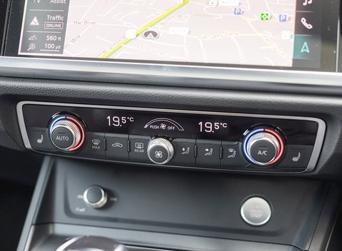 Audi Q3 TFSI 40 Quattro S Line Vorsprung 20