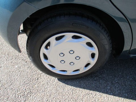 Nissan MICRA 1.2 Visia Euro 5 5dr 12