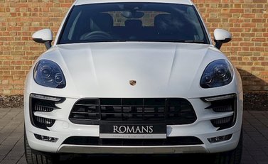 Porsche Macan GTS 23