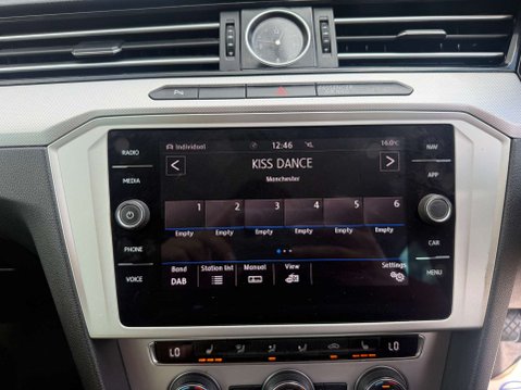 Volkswagen Passat 2.0 Passat SE Business TDI 4dr 36