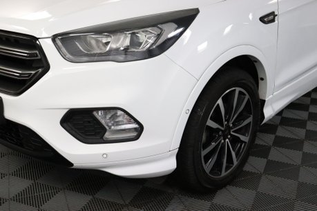 Ford Kuga ST-LINE 42