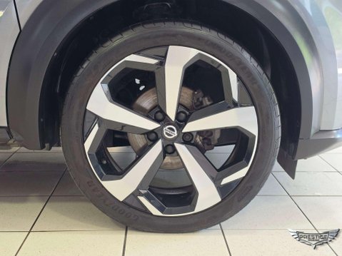 Nissan Juke 1.0 DIG-T Tekna Euro 6 (s/s) 5dr 71