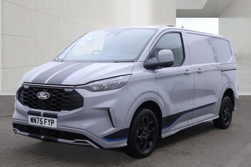 Ford Transit Custom AUTO SWB L1H1 Low Roof Sport 320 Air Con Alloys Sensors Cam EURO 6