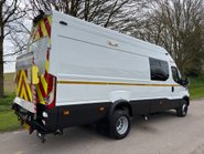 Iveco Daily 70C18V Welfare Unit - Tail Lift / Toilet / 7 Seats / Air Con 2