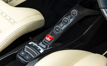 Ferrari 488 Spider 20