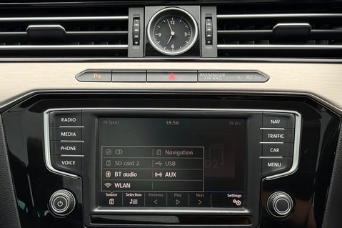 Volkswagen Passat GT TDI BMT ESTATE -£20 ROAD TAX - PAN ROOF -APPLE CARPLAY -DEMO+1 OWNER 48