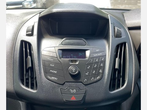 Ford Transit Connect 1.5 TDCi 220 Panel Van 5dr Diesel Manual L1 H1 (120 g/km, 74 bhp) 29