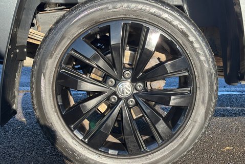 Volkswagen Amarok DC V6 258 ps Tdi Aventura Black Edition 4Motion 37