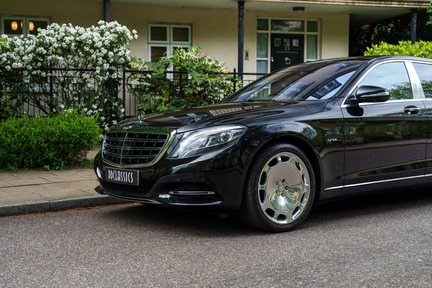 Mercedes-Benz S Class MAYBACH S600 V12 10