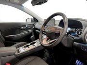 Hyundai KONA 64kWh Premium SUV 5dr Electric Auto (10.5kW Charger) (204 ps) 12