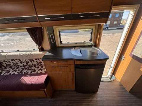 Auto-Trail Apache APACHE 634 2