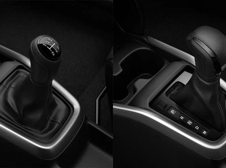 Image of gear sticks in Suzuki Swift