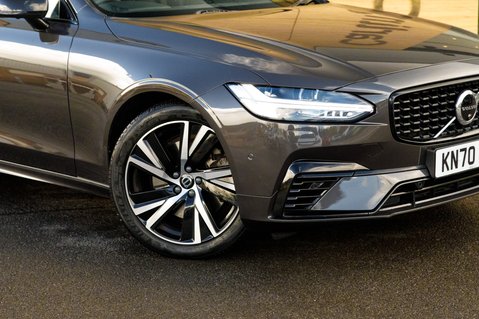 Volvo S90 RECHARGE T8 R-DESIGN AWD 11