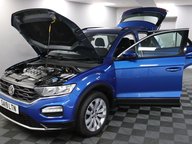 Volkswagen T-Roc SE TDI 16