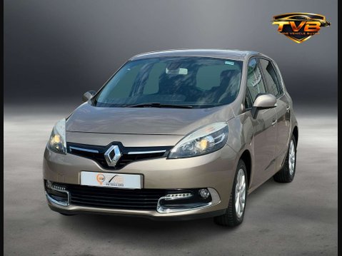 Renault Scenic 1.5 Scenic Dynamique TomTom Energy dCi S/S 5dr - NATIONAL DELIVERY* 8