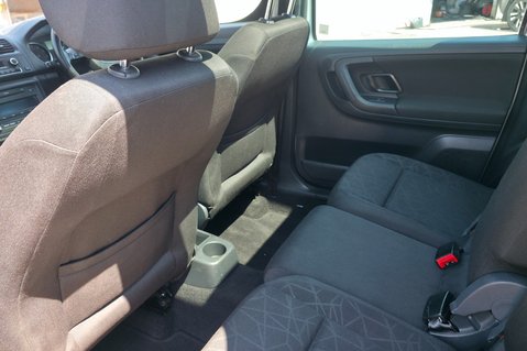 Skoda Roomster SE PLUS.7 SERVICES..IDEAL FOR DOGS, WHEELCHAIR.SUNROOF..LAST OWNER 7 YEARS 31