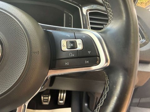 Volkswagen T-Roc 1.6 T-Roc R-Line TDI 5dr 41