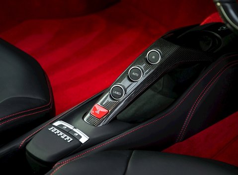 Ferrari 488 GTB 18