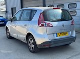 Renault Scenic 1.6 VVT Dynamique TomTom Euro 5 5dr 5