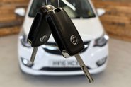 Vauxhall Viva 1.0i SE Hatchback 5dr Petrol Manual Euro 6 (a/c) (75 ps) 10