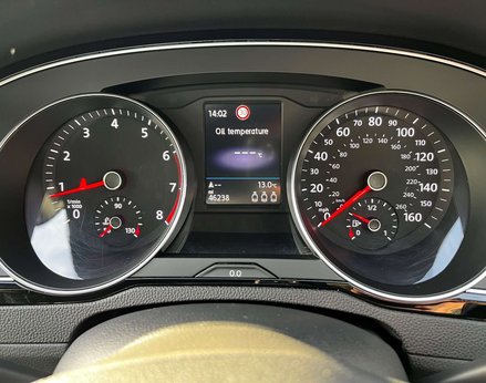 Volkswagen Passat 1.5 Passat R-Line TSi Evo 5dr 21