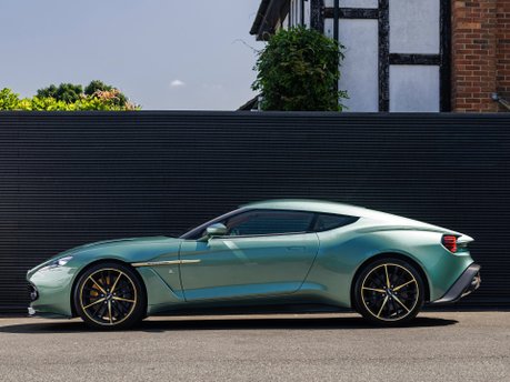 Aston Martin Vanquish ZAGATO 