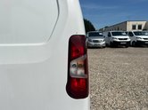 Vauxhall Combo LWB L2H1 2300 Sportive Air Con Sensors EURO 6 25