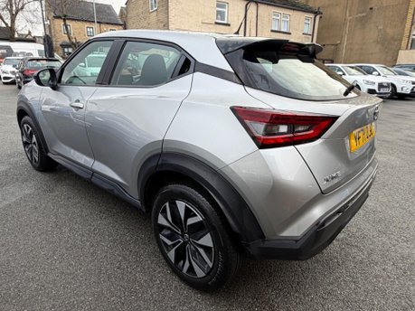 Nissan Juke DIG-T ACENTA 6
