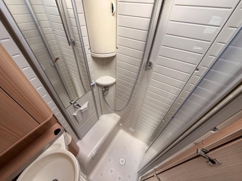 Burstner Ducato 35 MULTIJET 13
