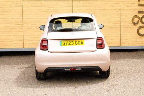 Fiat 500e LA PRIMA 7