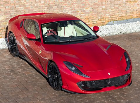 Ferrari 812 Superfast 8