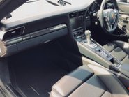 Porsche 911 (991) 3.8 Turbo S PDK 4WD Coupe 35