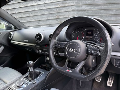 Audi A3 1.0 A3 Black Edition 30 TFSI 4dr 21