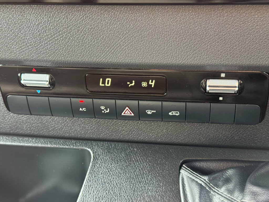 2025 Mercedes-Benz SprinterMWB L2H2 High Roof 315 Air Con Camera EURO 6 — thumbnail 38 of 51