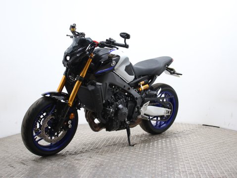 Yamaha MT-09 MT-09 SP (MTN890D) 9
