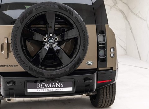 Land Rover Defender X 25